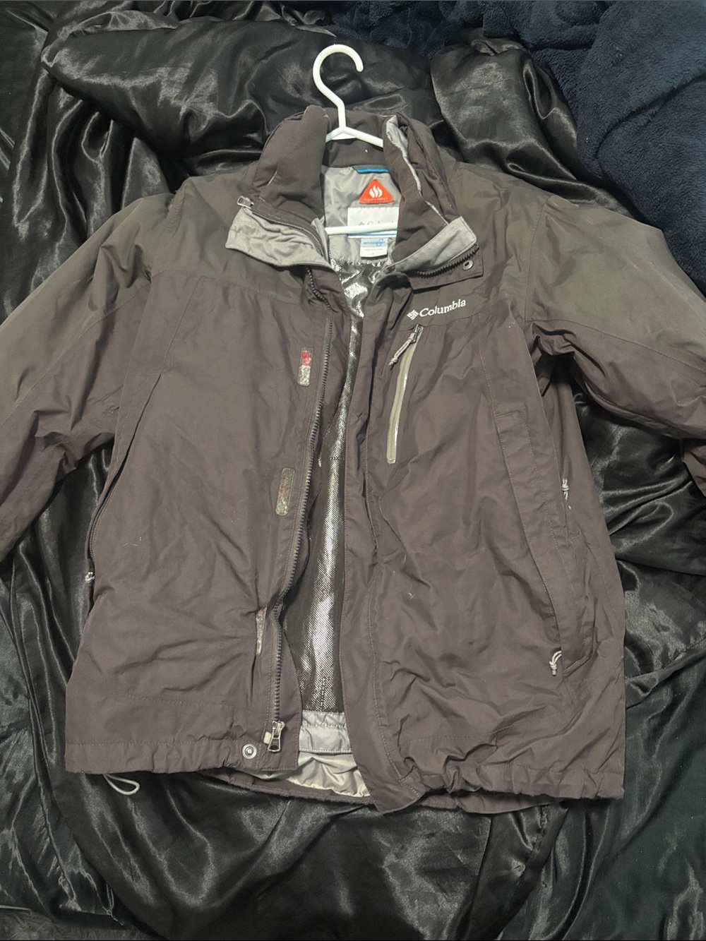 Columbia Men's Charcoal Gray Ski & Snowboard Jacket